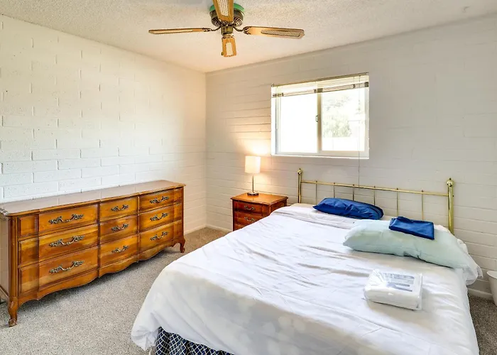 Riverfront Bullhead W/ Mountain Views! Villa Bullhead City