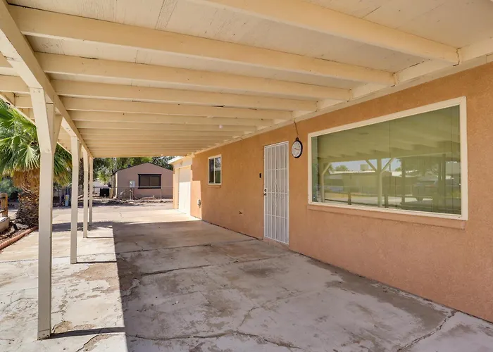 Riverfront Bullhead W/ Mountain Views! Villa *